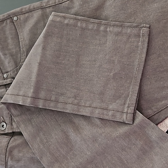 JOHN VARVATOS MEN JEAN - Picture 8 of 9